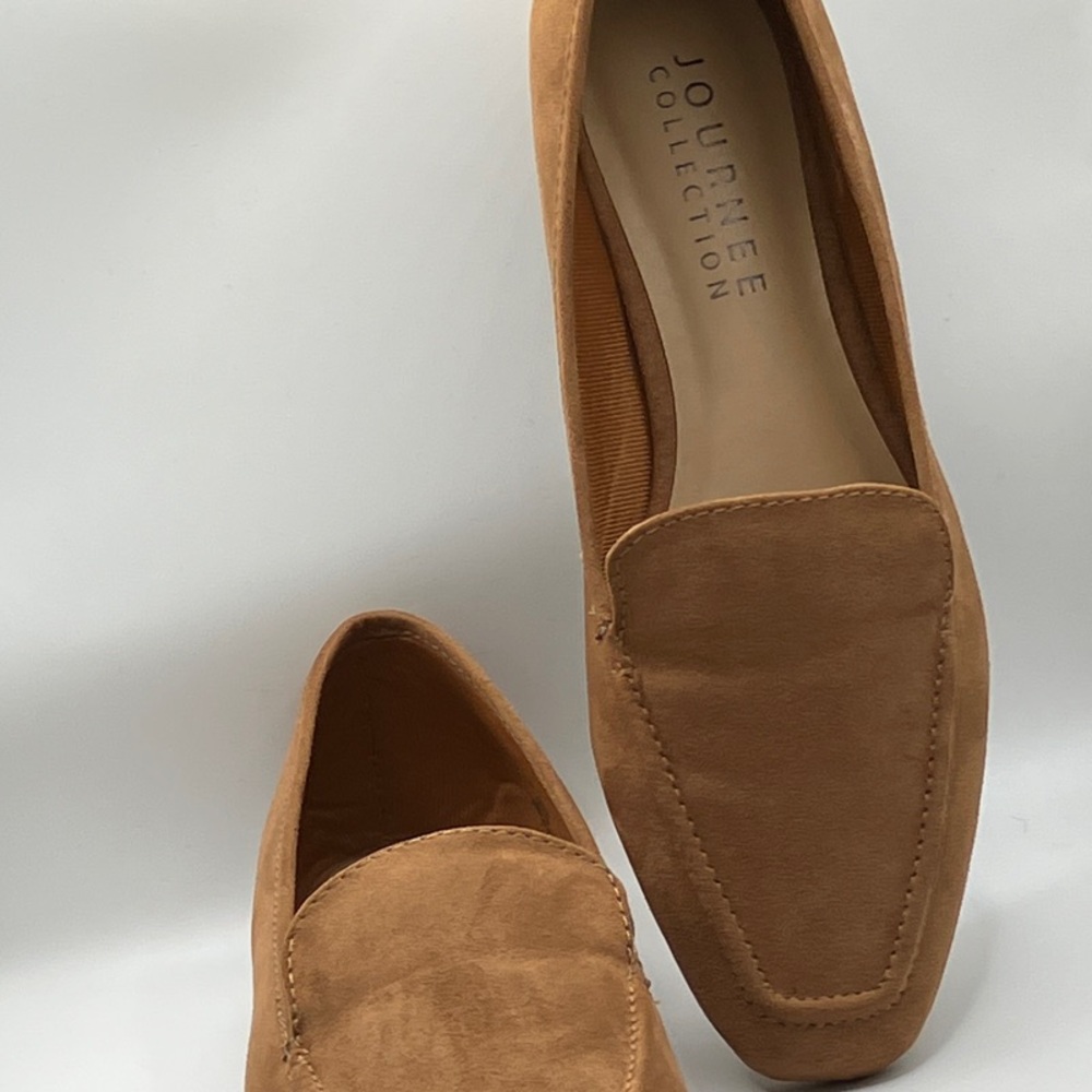 Journee Collection Women's Brown Suede Loafers